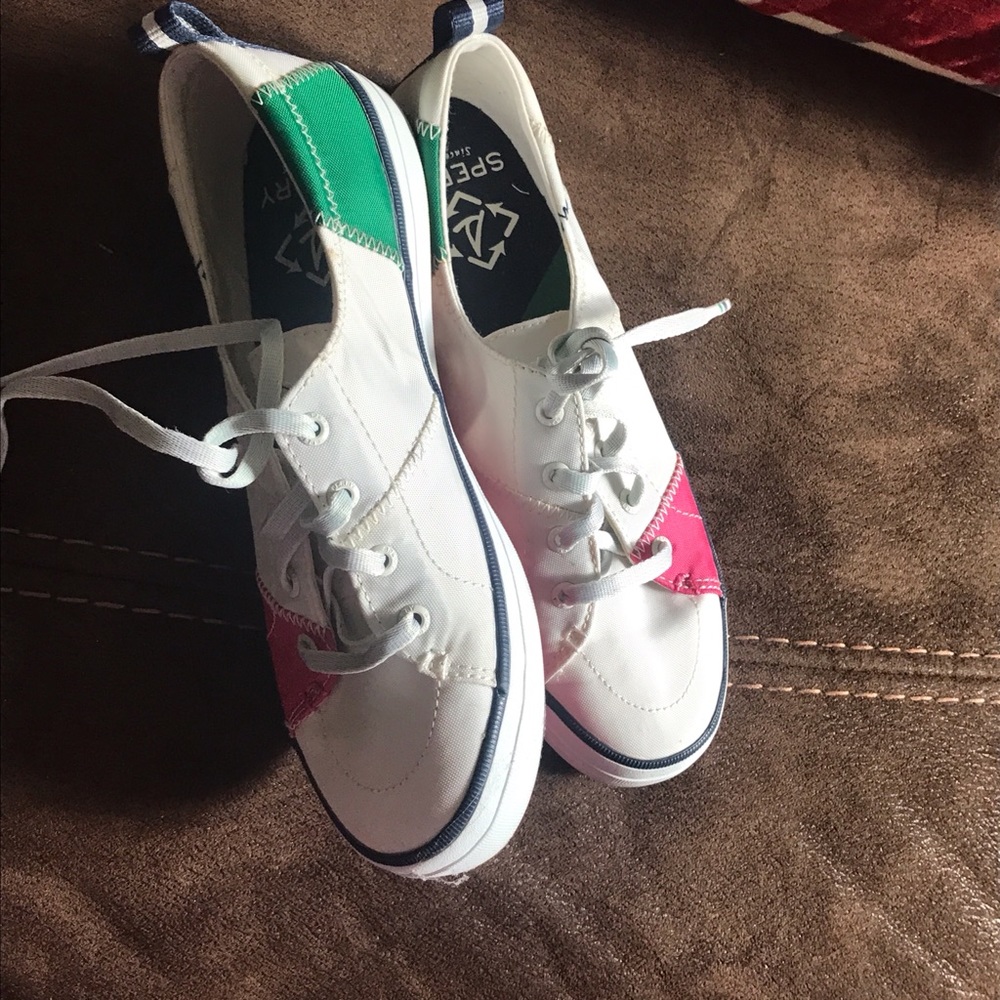 Women’s Sperry  sneakers SZ. 7